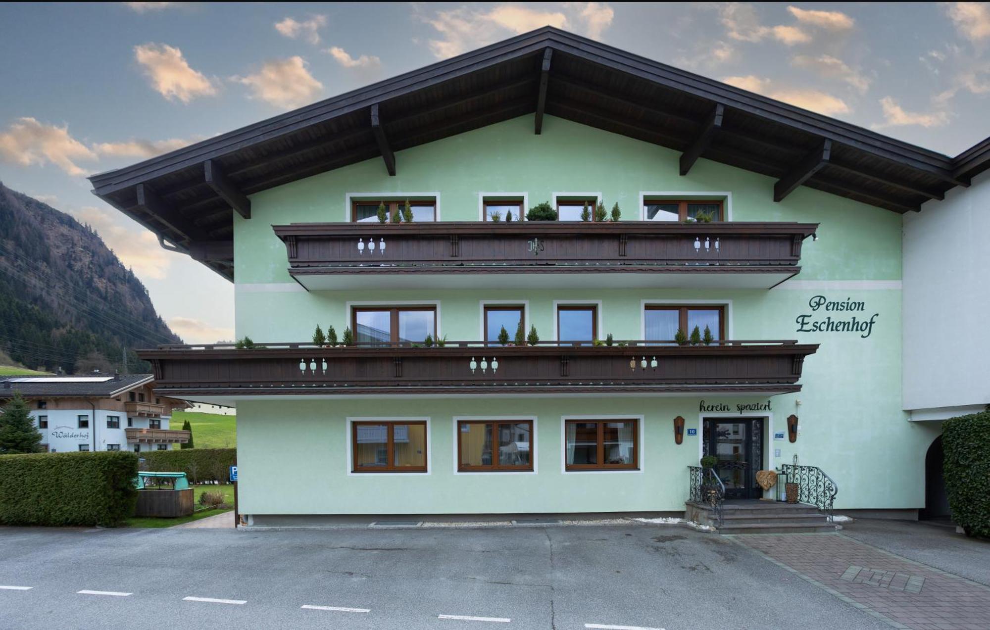 Eschenhof Bed & Breakfast Kaprun Exterior photo